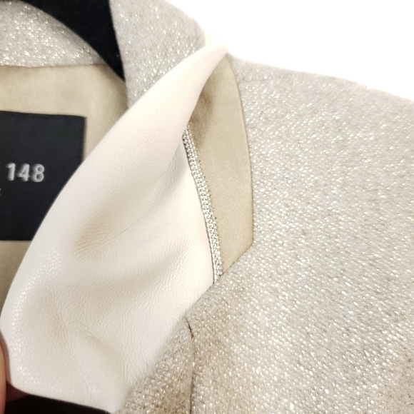 Lafayette 148 New York muted gold shimmer slim cut blazer size 4 72% wool - Picture 3 of 9